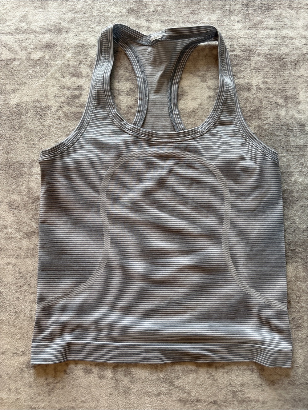 Lululemon Swiftly Racerback Tank Top 2.0, waist length size 4